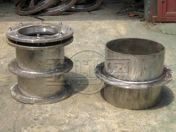 柔性防水他管和<a href=http://www.www.cswx888.com target=_blank class=infotextkey>剛性防水套管</a>